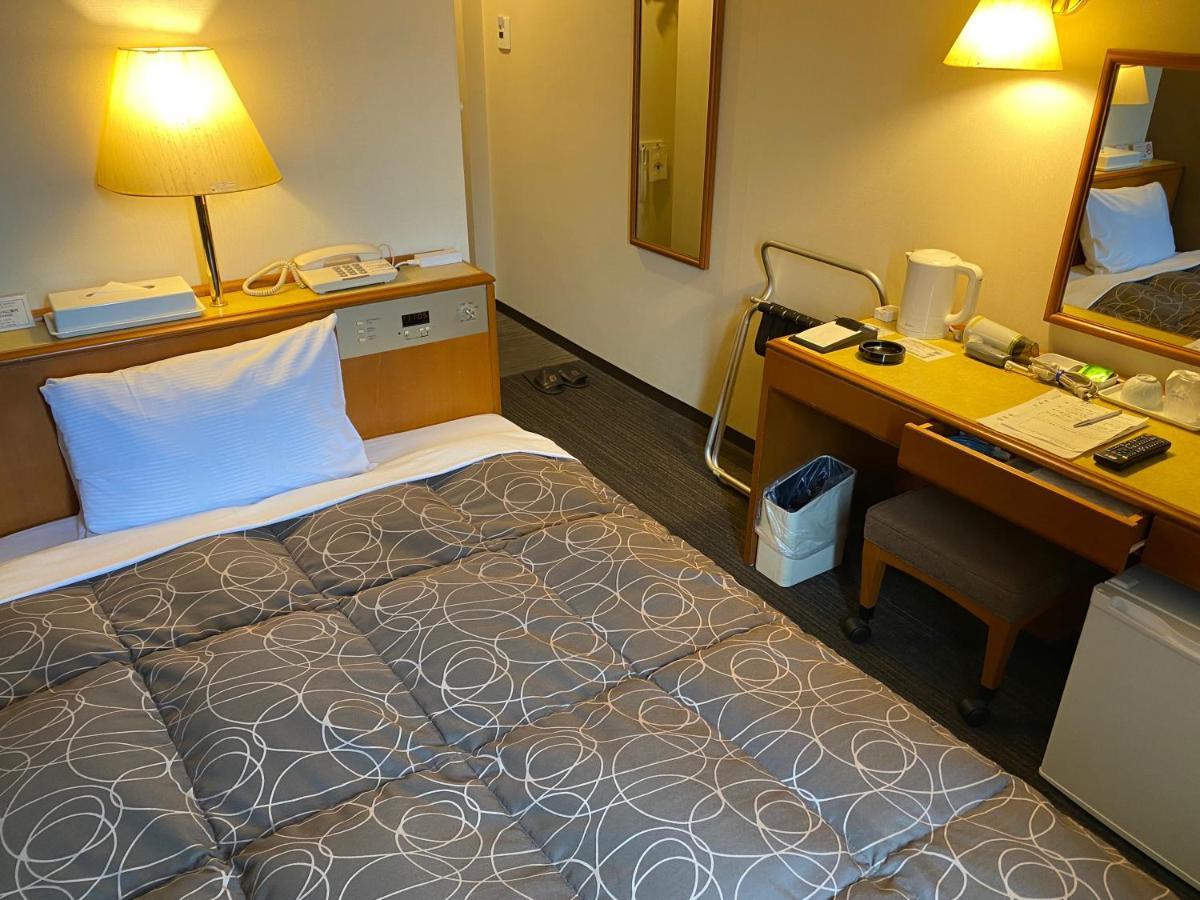Az Inn Fukui Esterno foto